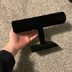 Bracelet holder black velvet